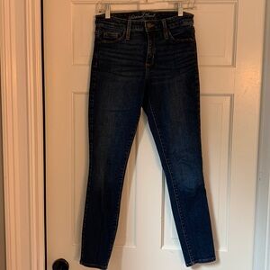 Universal Thread Dark Wash Skinny Jeans